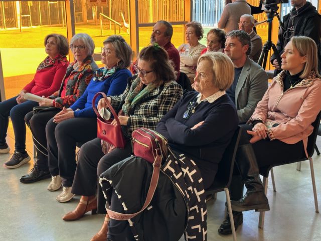 Lectura Réquien por un Campesino Español - 4, Foto 4