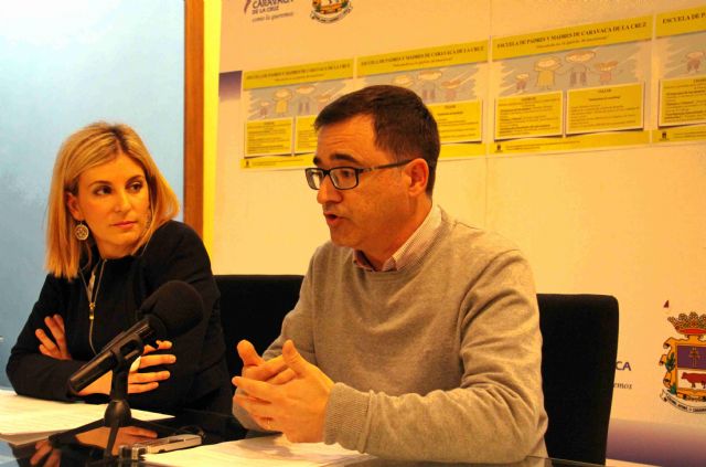 Una ‘Escuela de Padres y Madres’ ofrece información y recursos para la educación de los menores - 1, Foto 1