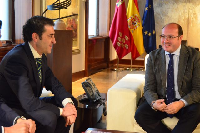 Los ingenieros técnicos industriales proponen al presidente de la Comunidad un decálogo de medidas urgentes para mejorar la productividad de la Región - 1, Foto 1