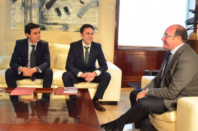 Los ingenieros técnicos industriales proponen al presidente de la Comunidad un decálogo de medidas urgentes para mejorar la productividad de la Región - 2, Foto 2