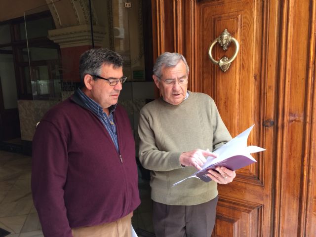 Las históricas puertas del Ayuntamiento de Jumilla han sido restauradas - 1, Foto 1