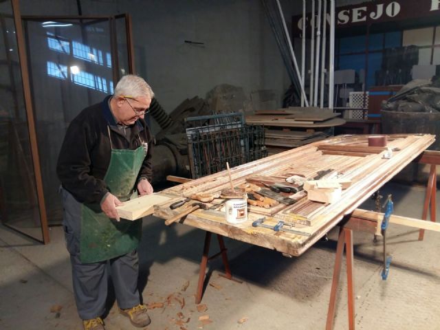 Las históricas puertas del Ayuntamiento de Jumilla han sido restauradas - 2, Foto 2