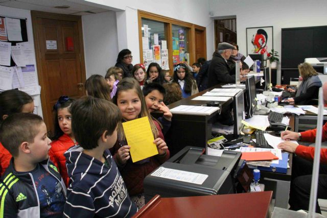 Alumnos del Basilio Sáez trasladan peticiones al alcalde para mejorar su colegio y el municipio - 4, Foto 4