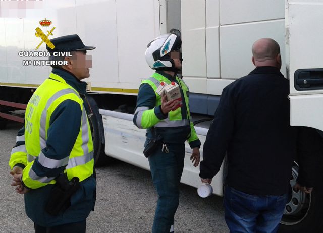 La Guardia Civil detiene a un camionero que sextuplicaba la tasa de alcoholemia - 5, Foto 5