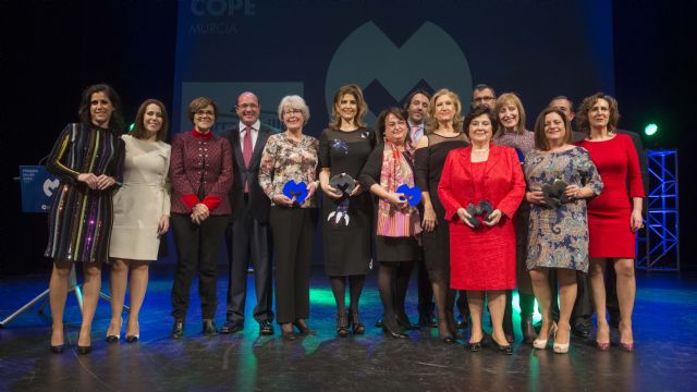 Pedro Antonio Sánchez asiste a la II edición de los Premios Mujer Cope, organizados por la Cadena Cope en Murcia - 1, Foto 1