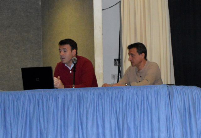 Charla sobre los cursos de formación de garantía juvenil en Las Torres de Cotillas - 1, Foto 1