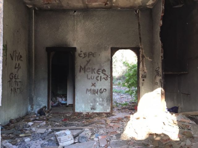 El PSOE vuelve a exigiral PP que haga cumplir la normativa de seguridad e higiene ante el riesgo de que La Quinta se convierta en zona marginal - 4, Foto 4