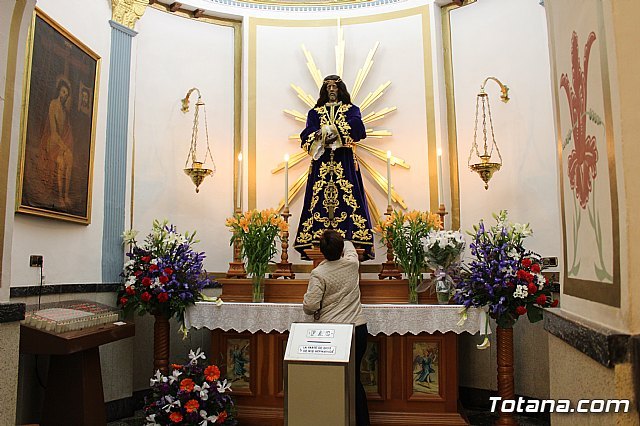 Muchos vecinos mostraron su devoción al Cristo de Medinacelli, Foto 1