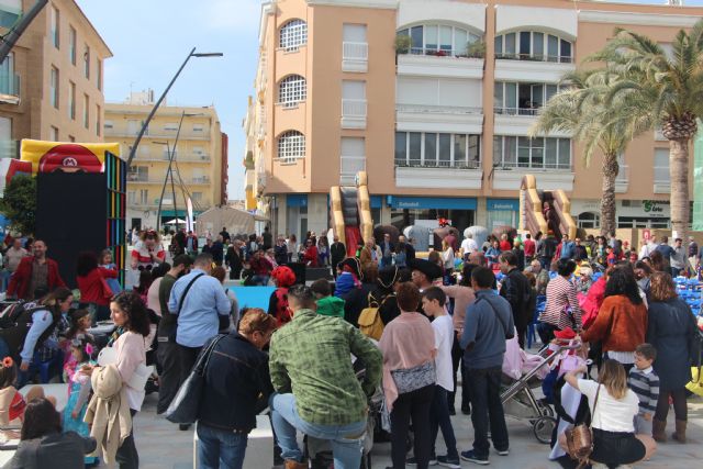 Disfraces, música e hichables en el carnaval infantil de San Pedro del Pinatar - 1, Foto 1