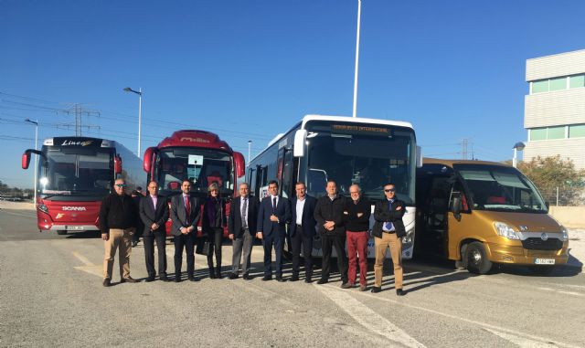 Los vecinos de 16 municipios se beneficiarán de las ayudas regionales para garantizar las líneas de autobús con poca ocupación