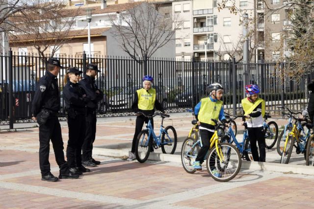 Más de 500 escolares del casco urbano y las pedanías de Caravaca participan en las Jornadas de Educación Vial - 4, Foto 4