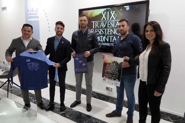 Montañistas de distintos puntos de la geografía española se dan cita en Caravaca para realizar la Travesía de Resistencia 'Sierras del Noroeste Murciano' - 2, Foto 2