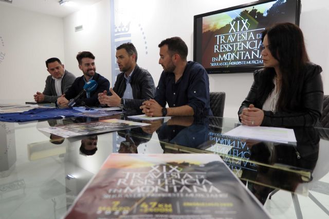 Montañistas de distintos puntos de la geografía española se dan cita en Caravaca para realizar la Travesía de Resistencia 'Sierras del Noroeste Murciano' - 3, Foto 3