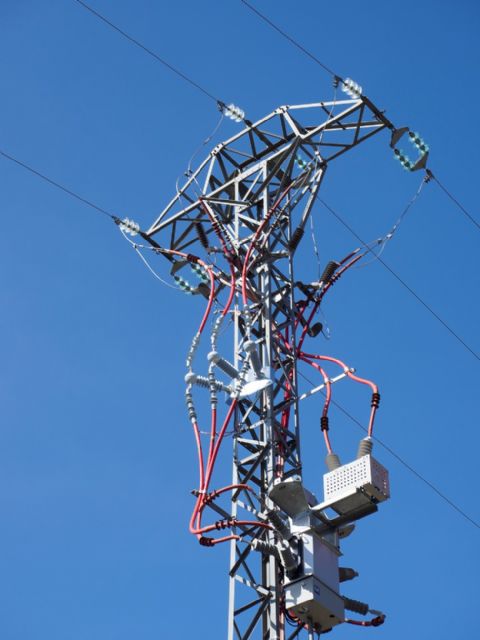 IREC y Electra Caldense ponen en marcha una planta piloto de red eléctrica inteligente - 1, Foto 1