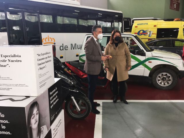 La Comunidad cede 35 vehículos para que más de 1.300 alumnos de FP realicen prácticas - 2, Foto 2