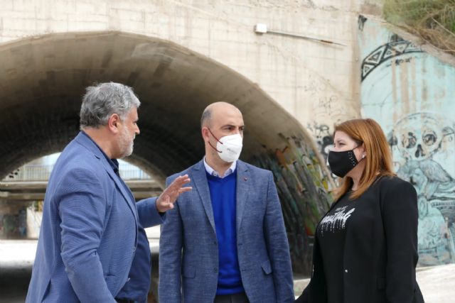 El Ayuntamiento de Molina de Segura acomete la fase final de las obras de construcción del nuevo Recinto de Eventos, con la instalación de las casetas modulares - 2, Foto 2