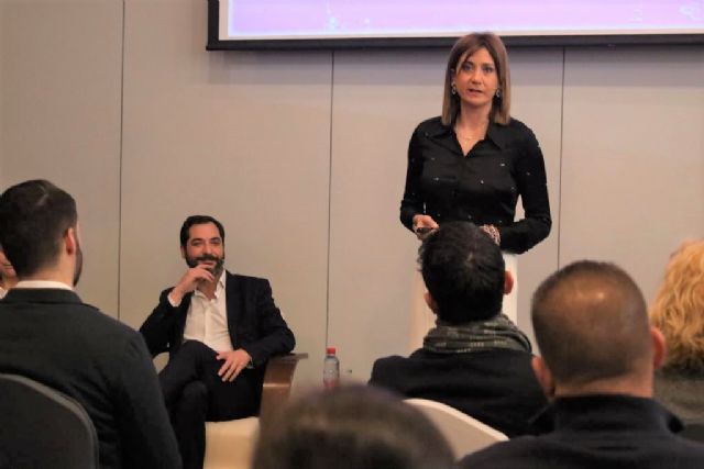 Patricia Fernández defiende en el Foro 'Archena impulsa tu empresa' el modelo de su gestión empresarial en el ámbito público - 2, Foto 2