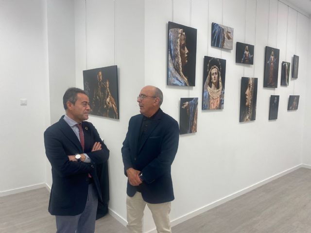 ‘Luz y Tiempo’ una particular mirada del fotógrafo Joaquín Zamora a los Salzillos de Lorquí se expone en el Centro de Promoción Cultural del municipio - 2, Foto 2