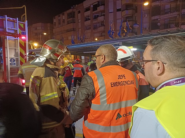Adif y Renfe realizan un simulacro de emergencia a escala real en la estación de Murcia del Carmen - 1, Foto 1