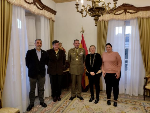 Visita del Resucitado al coronel del RAAA 73 - 3, Foto 3