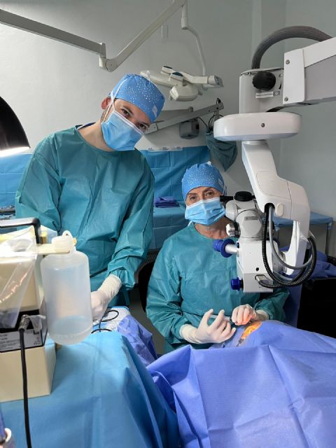 Dos oftalmólogos de Vithas participan en una expedición solidaria de la F. Barraquer que devuelve la visión a más de 400 hondureños - 2, Foto 2