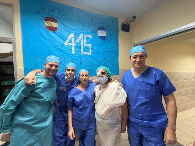 Dos oftalmólogos de Vithas participan en una expedición solidaria de la F. Barraquer que devuelve la visión a más de 400 hondureños - 5, Foto 5