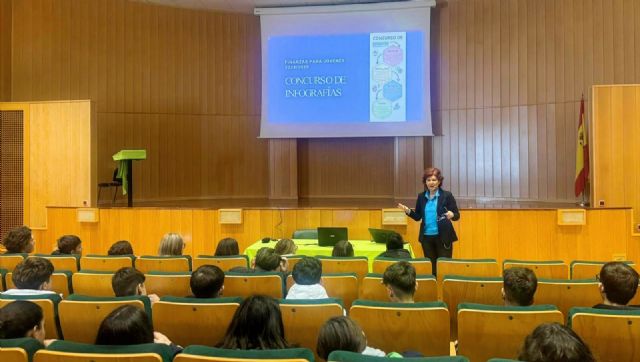 M�s de 1.400 alumnos de cuarto de ESO se forman este curso en cultura financiera b�sica, Foto 2