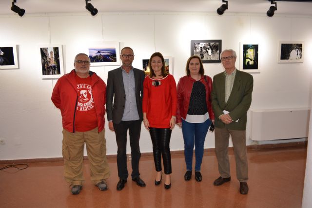 Asensio Lucas muestra en Águilas su trabajo fotográfico - 1, Foto 1