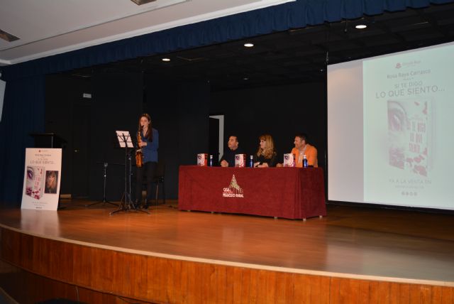 Rosa Raya presenta en Águilas su poemario Si te digo lo que siento… - 1, Foto 1