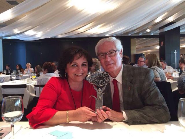 AEMAIII premia al Ayuntamiento de Águilas por su compromiso con los enfermos de esclerosis múltiple y ELA - 2, Foto 2