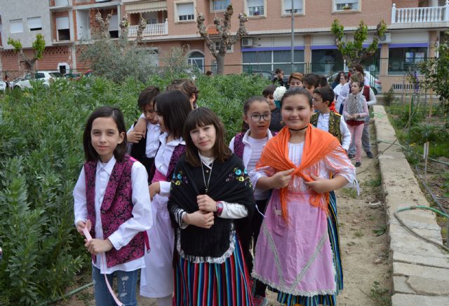 Los alumnos del colegio El Parque viven una nueva jornada de exaltación huertana - 4, Foto 4