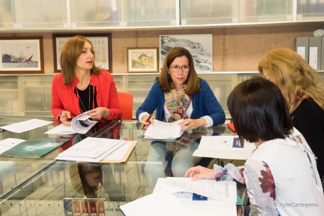 Puerto de Culturas abre las ofertas economicas para el Museo del Foro y el autobus turistico - 1, Foto 1