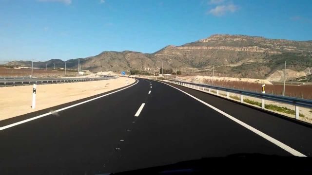 El Ayuntamiento solicita que se señalice la Ruta del Vino de Jumilla en la Autovía A-33 - 1, Foto 1