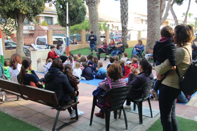 'El patito resfriado' protagoniza el Día del libro infantil y juvenil en San Pedro del Pinatar - 1, Foto 1