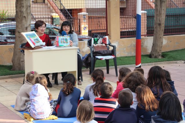 'El patito resfriado' protagoniza el Día del libro infantil y juvenil en San Pedro del Pinatar - 2, Foto 2