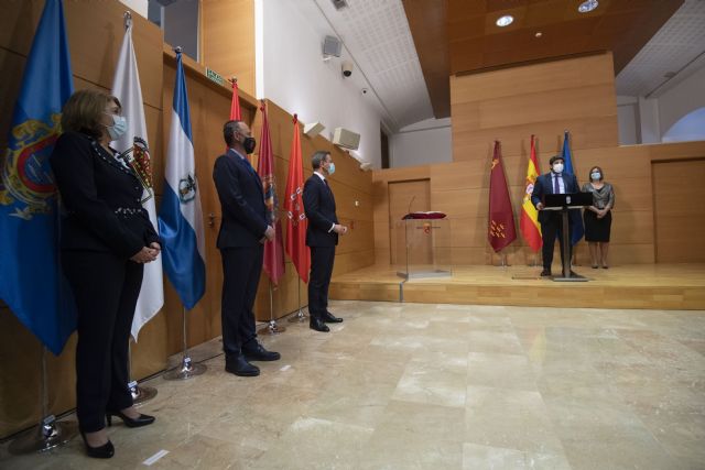 López Miras destaca el objetivo principal de dejar atrás la pandemia y la crisis económica y social con un Gobierno más fuerte y unido - 1, Foto 1