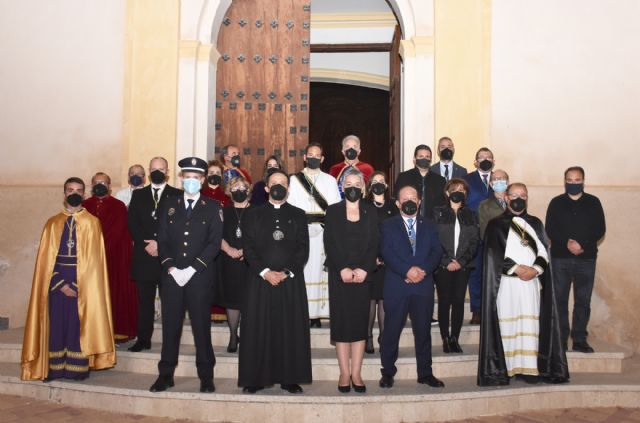 Acto del Santo Entierro el Viernes Santo por la noche en Calasparra - 1, Foto 1