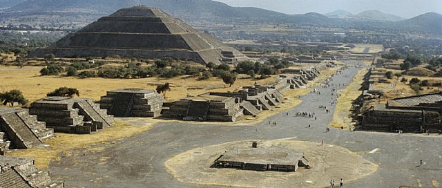 Túnel debajo del templo de Quetzalcoatl en Teotihuacan Nº 4 - 3, Foto 3