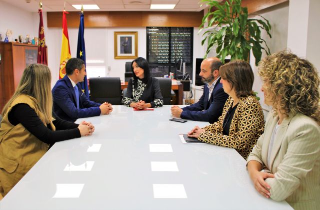 La Comunidad y la Fundación Junior Achievement fomentarán el emprendimiento en jóvenes desde los 9 a los 30 años - 1, Foto 1