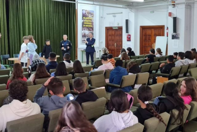 La ESPAC colabora en el programa de medición elaborado por el IES Isaac Peral - 1, Foto 1