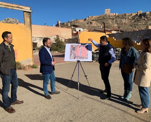 El Ayuntamiento de Lorca creará una zona con 77 nuevos aparcamientos entre los barrios de San Lázaro y el Calvario - 1, Foto 1