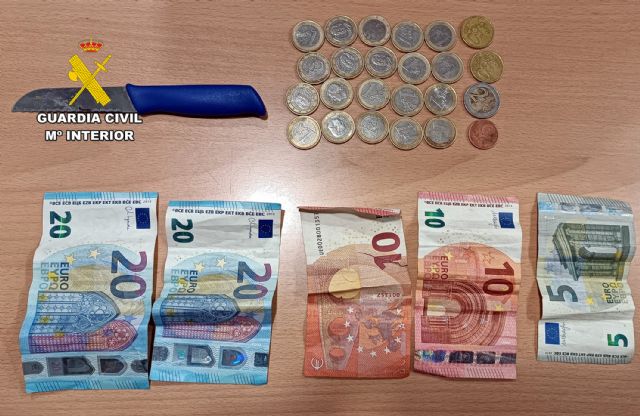 La Guardia Civil detiene al presunto autor de un robo con intimidación en un comercio de Cehegín - 1, Foto 1