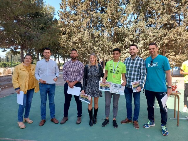 Los jugadores del IES Gerardo Molina de Torre Pacheco quedan campeones de la Región de Murcia de fútbol sala juvenil masculino - 3, Foto 3
