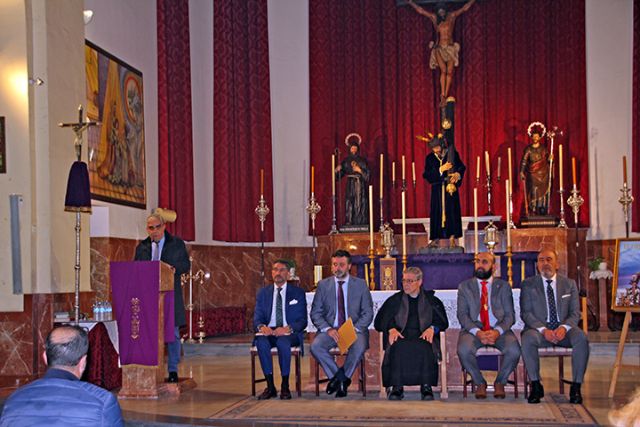 Cultura. Sevilla . Franciso Javier Salguero pronunció la exaltación de la Semana Santa de la Tertulia Cofrade“El Costero” de Sevilla - 4, Foto 4