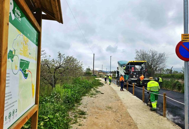 El Ayuntamiento de Caravaca reforma los dos caminos que conectan la rotonda del Tanatorio con las Fuentes del Marqués - 2, Foto 2