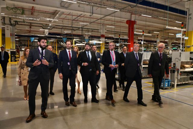 López Miras asiste al tercer aniversario del centro logístico de Amazon en Corvera y destaca la apuesta decidida de la empresa por la Región - 2, Foto 2