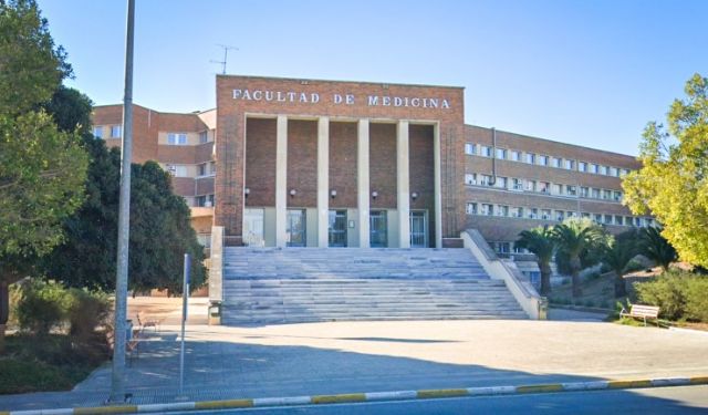 La UMU inicia las obras de remodelación del ESIUM para trasladar al campus de Espinardo los servicios generales ubicados en Murcia - 1, Foto 1