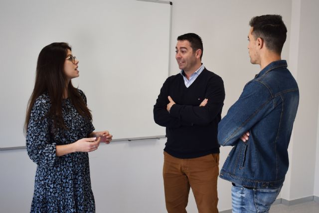 Un servicio gratuito presta apoyo psicosocial a los jóvenes torreños - 1, Foto 1