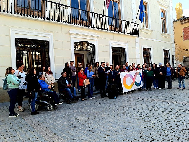 Cieza conmemora el Día Mundial de la Concienciación sobre el Autismo - 1, Foto 1