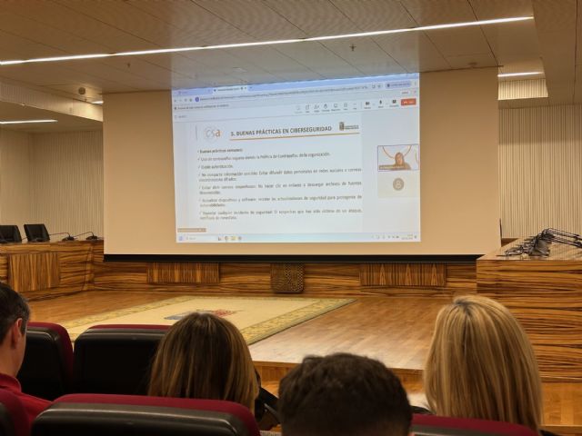 Sensibilización y formación en ciberseguridad - 3, Foto 3